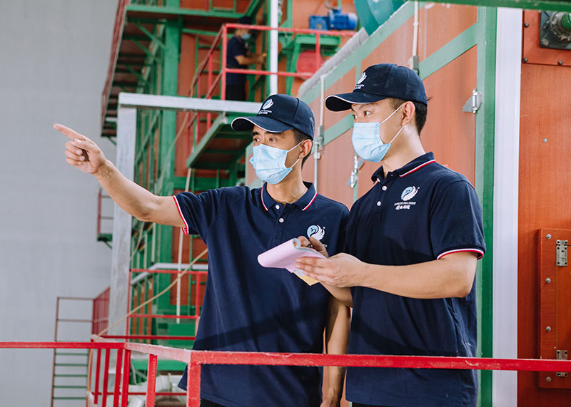 石特廣告跨省合作再添新績(jī)！圓滿完成安徽隆業(yè)羽絨宣傳畫冊(cè)全案服務(wù)